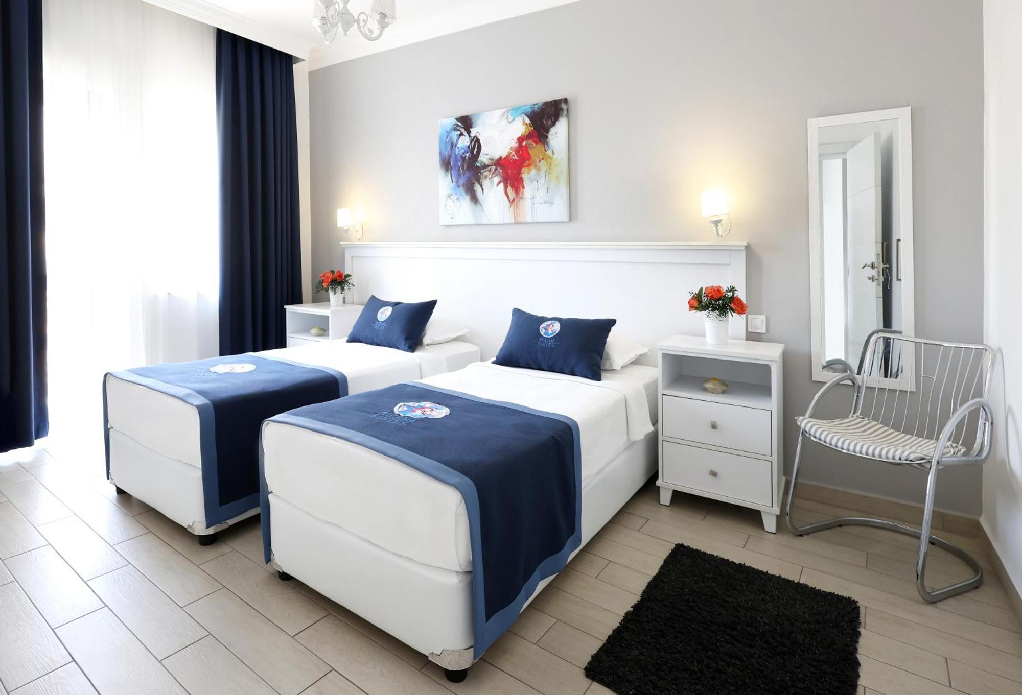 Rodina Aparthotel *